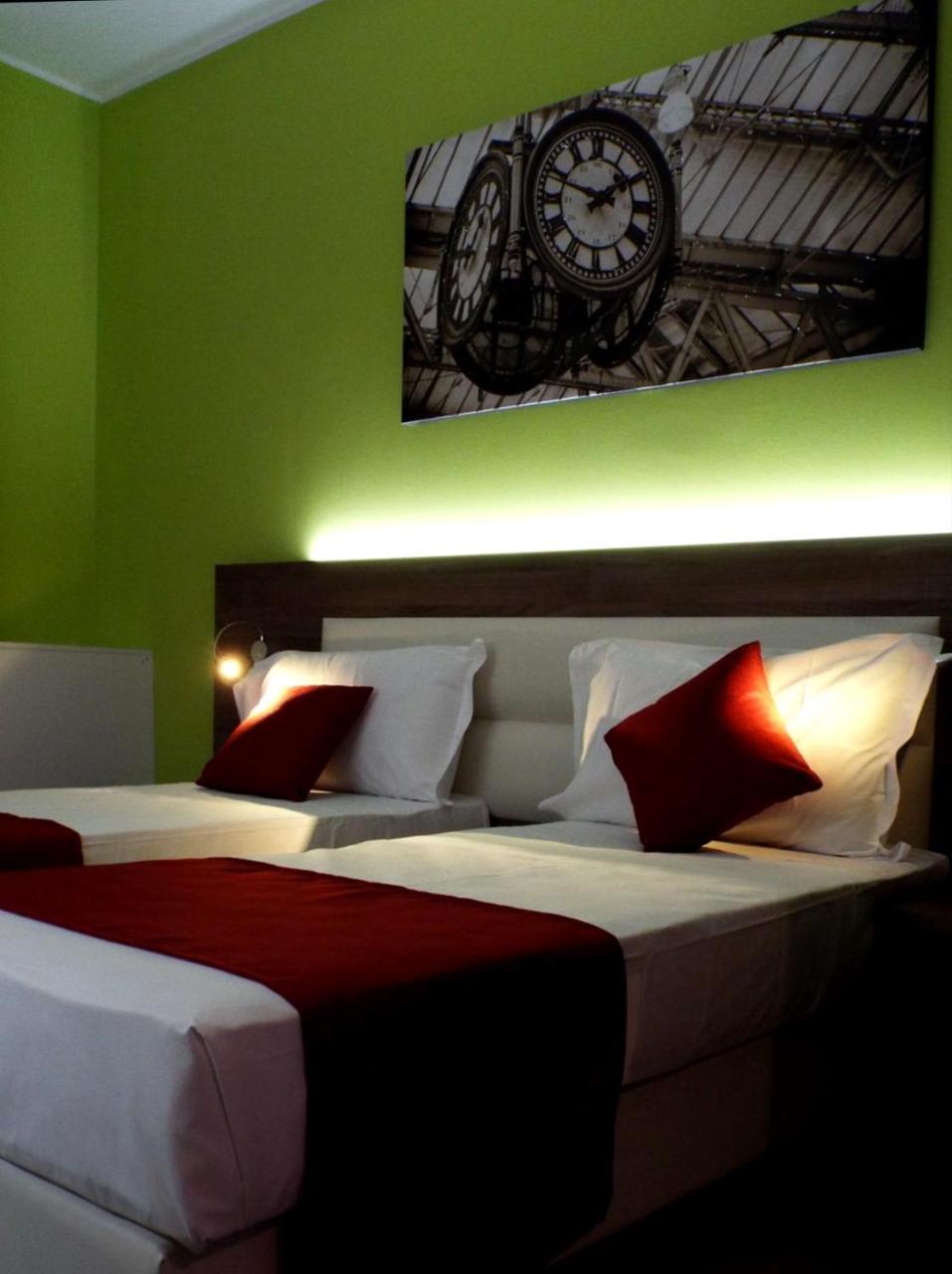 Quarto Standard com 2 Camas de Solteiro